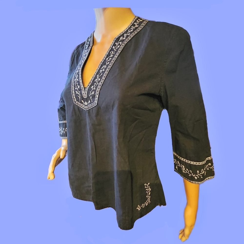 GAP Black Tunic Top with White Embroidered Trim